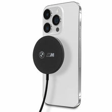 Заредете изображение във визуализатора на галерията – Original Charger - BMW BMCBMSPLK PD-QC 15W Magsafe M Edition - Black
