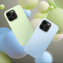 Заредете изображение във визуализатора на галерията – Roar Cloud-Skin Case - for iPhone 15 Pro Light green
