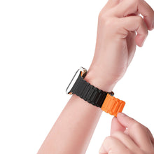 Заредете изображение във визуализатора на галерията – Dux Ducis Strap (Armor Version) Strap for Apple Watch Ultra, SE, 8, 7, 6, 5, 4, 3, 2, 1 (49, 45, 44, 42 mm) Silicone Magnetic Band Bracelet Black Orange
