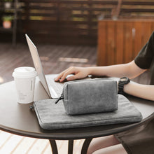 Заредете изображение във визуализатора на галерията – Ugreen case pouch multifunctional organizer for accessories gray (LP285)
