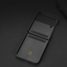 Заредете изображение във визуализатора на галерията – Dux Ducis Venice case for Samsung Galaxy Z Flip 4 leather case black
