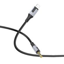 Заредете изображение във визуализатора на галерията – Borofone Cable BL19 Creator - jack 3,5mm to Lightning - 1 metre black
