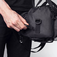 Заредете изображение във визуализатора на галерията – Wozinsky WBB36BK 27L bicycle bag - black
