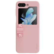 Заредете изображение във визуализатора на галерията – Nillkin Flex Flip Case with Hanger and Stand for Samsung Galaxy Z Flip 5 - Peach
