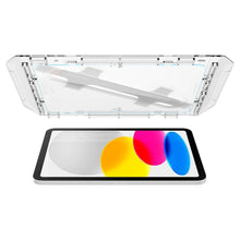 Заредете изображение във визуализатора на галерията – TEMPERED GLASS Spigen GLAS.TR "EZ FIT" IPAD 10.9 2022 CLEAR
