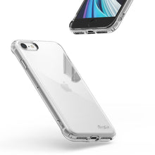 Заредете изображение във визуализатора на галерията – Ringke Air Ultra-Thin Cover Gel TPU Case for iPhone SE 2022 / SE 2020 / iPhone 8 / iPhone 7 transparent (ARAP0031)
