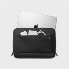 Заредете изображение във визуализатора на галерията – Spigen Klasdan Pouch KD100 for a 15-16" laptop - black
