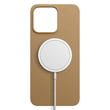 Заредете изображение във визуализатора на галерията – Apple iPhone 14 Pro - 3mk Hardy Silicone MagCase Gold
