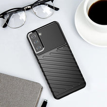 Заредете изображение във визуализатора на галерията – Thunder Case flexible armored cover for Samsung Galaxy S21+ 5G (S21 Plus 5G) black
