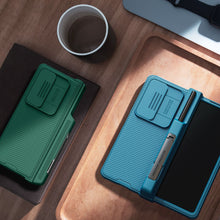 Заредете изображение във визуализатора на галерията – Nillkin CamShield Pro Case (suit) for Samsung Galaxy Z Fold 4 cover with camera cover stand black
