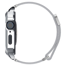 Заредете изображение във визуализатора на галерията – Spigen METAL FIT ”PRO” Apple Watch 4 / 5 / 6 / 7 / 8 / SE (44 / 45 MM) SILVER
