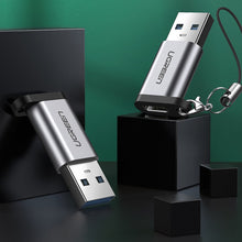 Заредете изображение във визуализатора на галерията – USB C (female) - USB (male) adapter Ugreen US276 USB 5Gb/s - gray
