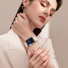Заредете изображение във визуализатора на галерията – Strap Triple Protection strap for Apple Watch SE, 8, 7, 6, 5, 4, 3, 2, 1 (41, 40, 38 mm) bracelet white
