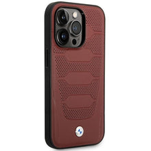 Заредете изображение във визуализатора на галерията – Case BMW BMHMP14X22RPSR iPhone 14 Pro Max 6.7" Burgundy/burgundy Leather Seats Pattern MagSafe
