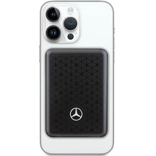 Заредете изображение във визуализатора на галерията – Original Power Bank - MERCEDES MEPB5KMESTK 5000mAh 15W z indukcyjnym ładowaniem MagSafe - Black
