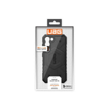 Заредете изображение във визуализатора на галерията – ( UAG ) Urban Armor Gear Pathfinder case for SAMSUNG S23 5G black
