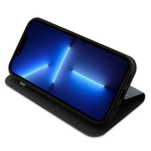 Заредете изображение във визуализатора на галерията – Karl Lagerfeld KLBKP14SSAKLHPG iPhone 14 6.1" bookcase silver/silver Saffiano Monogram
