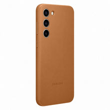 Заредете изображение във визуализатора на галерията – Samsung Leather Cover case for Samsung Galaxy S23+ genuine camel leather case (EF-VS916LAEGWW)
