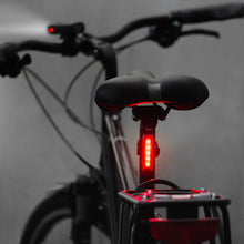 Заредете изображение във визуализатора на галерията – Wozinsky WSBLB1 front and rear USB-C bicycle light set - black
