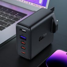 Заредете изображение във визуализатора на галерията – Set of 2x fast charger GaN UK 100W Power Delivery 3x USB C 1x USB - white / black
