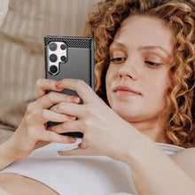Заредете изображение във визуализатора на галерията – Carbon Case for Samsung Galaxy S24 Ultra Flexible Silicone Carbon Cover - Black
