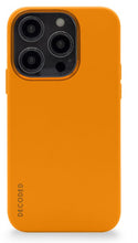 Заредете изображение във визуализатора на галерията – Decoded - protective case for iPhone 14 Pro Max compatible with MagSafe (apricot)

