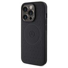 Заредете изображение във визуализатора на галерията – Original Case MERCEDES hardcase Star Pattern Leather MagSafe MEHMP15L23RGSK for Iphone 15 Pro Black
