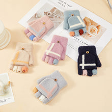 Заредете изображение във визуализатора на галерията – Women's/children's winter phone gloves - gray
