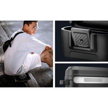 Заредете изображение във визуализатора на галерията – Spigen lock fit case for aurpods pro 1 / 2 matte black - TopMag
