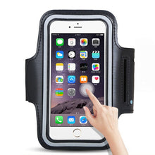 Заредете изображение във визуализатора на галерията – Universal Running Armband for 6" Smartphones black - TopMag
