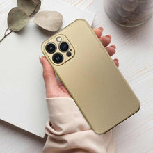 Заредете изображение във визуализатора на галерията – Metallic гръб за iphone 13 pro max gold - TopMag
