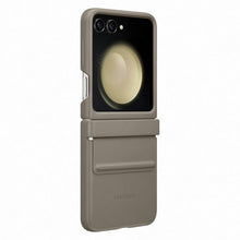 Заредете изображение във визуализатора на галерията – Eco-leather case for Samsung Galaxy Z Flip 5 - brown
