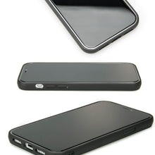 Заредете изображение във визуализатора на галерията – Wooden case for iPhone 12/12 Pro Bewood Traveler Merbau
