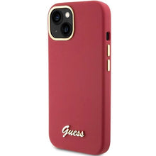 Заредете изображение във визуализатора на галерията – Guess Silicone Script Metal Logo &amp; Frame case for iPhone 15 - red
