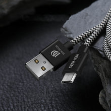 Заредете изображение във визуализатора на галерията – Dux Ducis K-ONE Series USB / micro USB Cable 2.1A 3M black - TopMag
