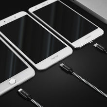 Заредете изображение във визуализатора на галерията – Dux Ducis K-ONE 3in1 Series USB - micro USB / Lightning / USB-C Cable 2.4A 1,2M black - TopMag
