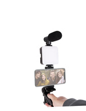Заредете изображение във визуализатора на галерията – Mobile phone tripod for video calls - black
