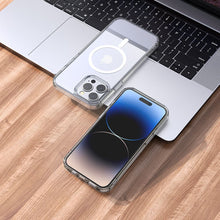 Заредете изображение във визуализатора на галерията – HOCO Magnetic airbag anti-fall case compatible with MagSafe do IPHONE 15 PRO transparent
