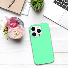 Заредете изображение във визуализатора на галерията – Tel Protect Silicone Premium for Iphone 14 mint
