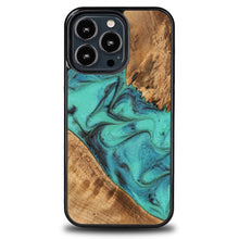 Заредете изображение във визуализатора на галерията – Bewood Unique Turquoise iPhone 13 Pro Wood and Resin Case - Turquoise Black
