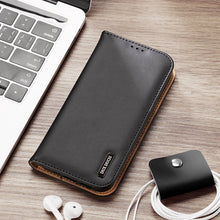 Заредете изображение във визуализатора на галерията – Dux Ducis Hivo iPhone 15 Plus wallet case with RFID blocking - brown
