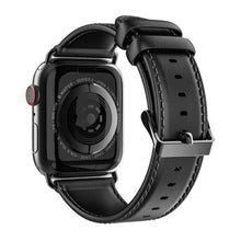 Заредете изображение във визуализатора на галерията – DUX DUCIS YA - genuine leather strap for Apple Watch 38/40/41mm black
