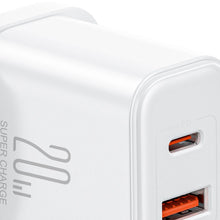 Заредете изображение във визуализатора на галерията – UK Joyrooom FlashSeries JR-TCF05 20W USB-A USB-C charger - white
