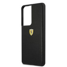 Заредете изображение във визуализатора на галерията – Original faceplate case FERRARI FESPEHCS21LBK for SAMSUNG S21 Ultra (On Track Perforated / black)
