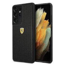 Заредете изображение във визуализатора на галерията – Original faceplate case FERRARI FESPEHCS21LBK for SAMSUNG S21 Ultra (On Track Perforated / black)
