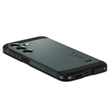 Заредете изображение във визуализатора на галерията – Spigen Tough Armor case for Samsung Galaxy S24 - dark green
