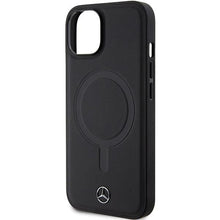 Заредете изображение във визуализатора на галерията – Mercedes MEHMP14S23RCMK case for iPhone 14 - black Smooth Leather MagSafe

