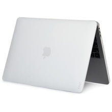 Заредете изображение във визуализатора на галерията – UNIQ etui Husk Pro Claro MacBook Pro 13 (2020) przezroczysty/dove matte clear
