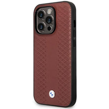 Заредете изображение във визуализатора на галерията – Case BMW BMHMP14X22RFGR iPhone 14 Pro Max 6.7" Burgundy/burgundy Leather Diamond Pattern MagSafe
