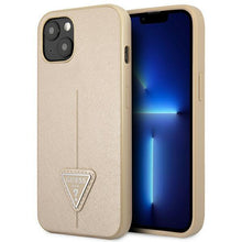 Заредете изображение във визуализатора на галерията – Guess GUHCP14MPSATLE iPhone 14 Plus 6.7" beige/beige hardcase SaffianoTriangle Logo
